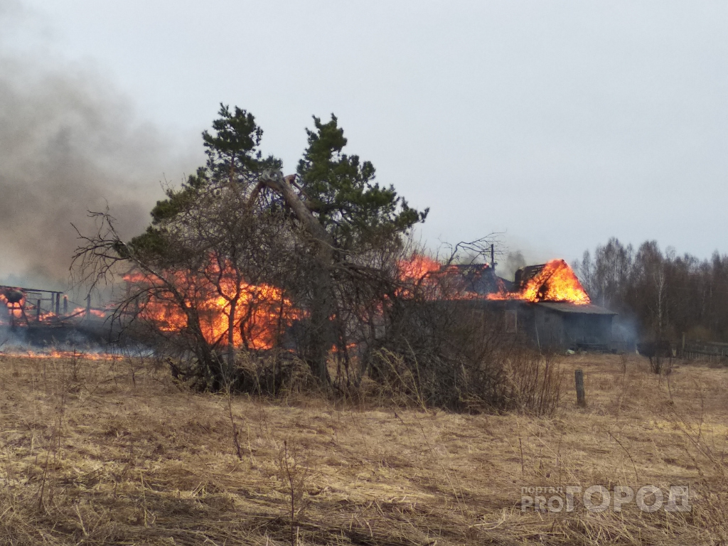 Что обсуждают в Кирове: крупный пожар в деревне и новые подробности в деле о гибели 3-летней девочки