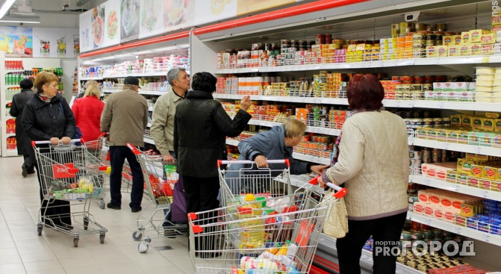 Кировчане стали больше тратить денег на продукты питания и на алкоголь