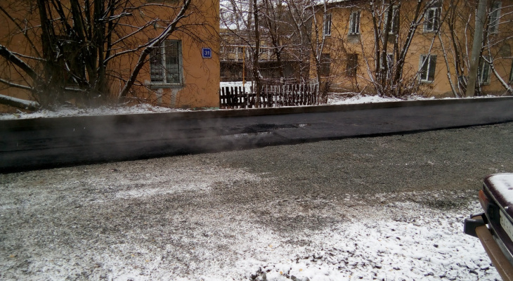 В России планируют официально разрешить класть асфальт в дождь и снег