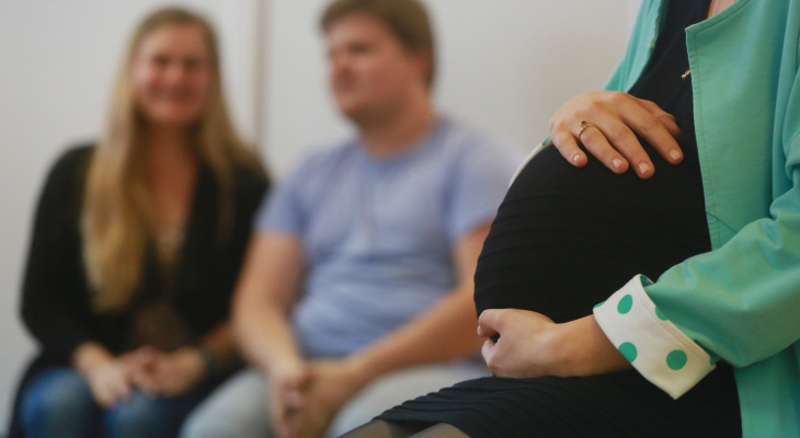 В Кировской области отправили в колонию мать, беременную седьмым ребенком