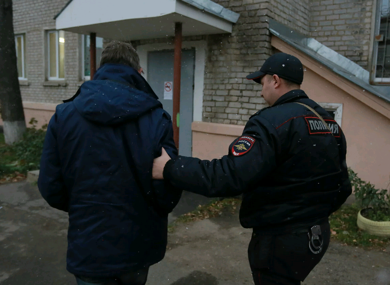 В Кировской области  подозреваемого в убийстве супругов задержали в придорожном кафе