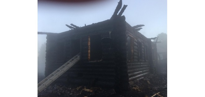 В Кировской области мать потеряла двух сыновей в пожаре