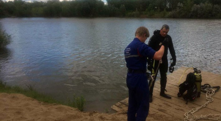 В Кировской области на пруду опрокинулся гидроцикл: есть погибшие