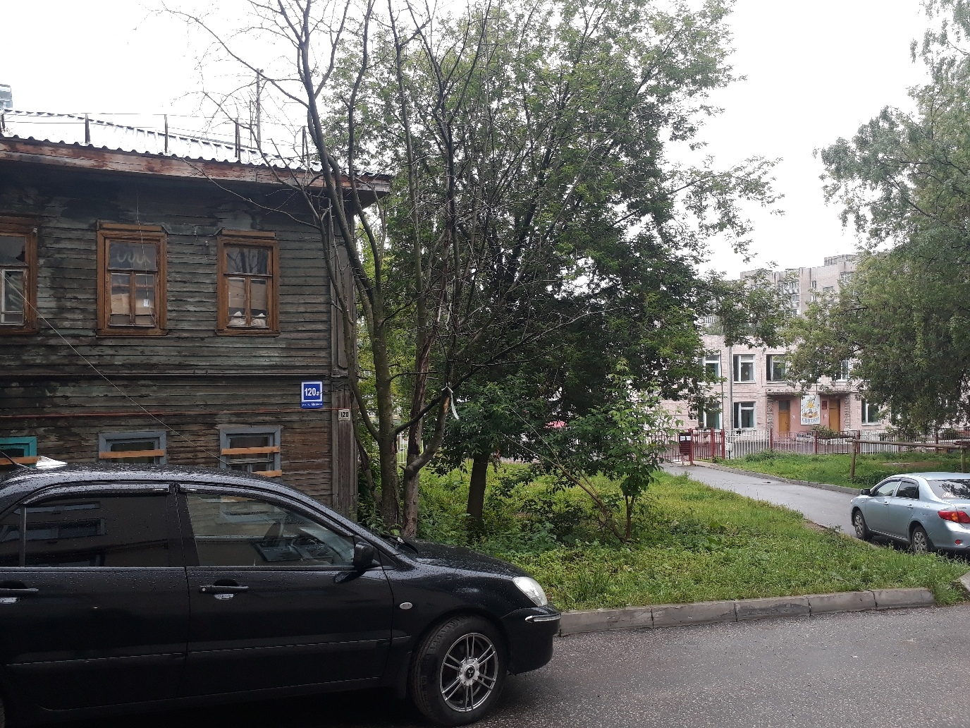 В Кирове собирают подписи против строительства дома на Карла Маркса