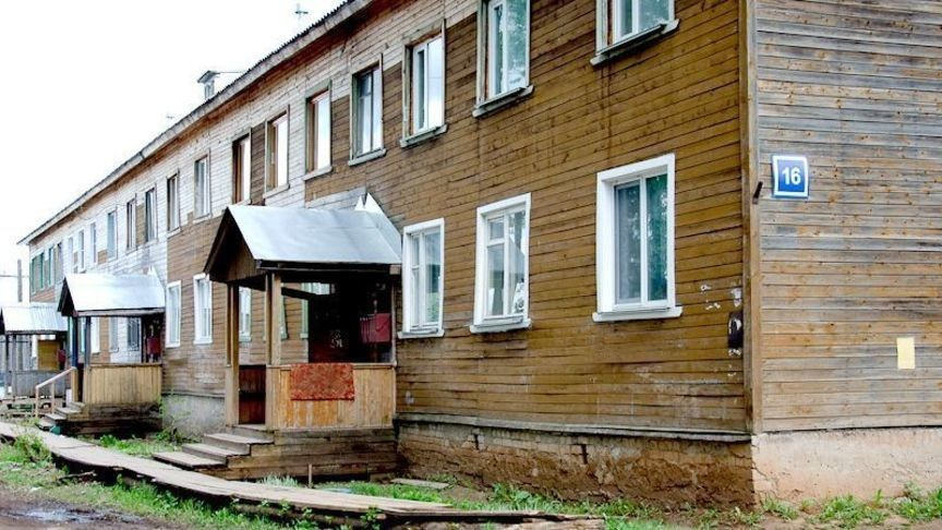 В Кирове снесут двухэтажную «деревяшку»
