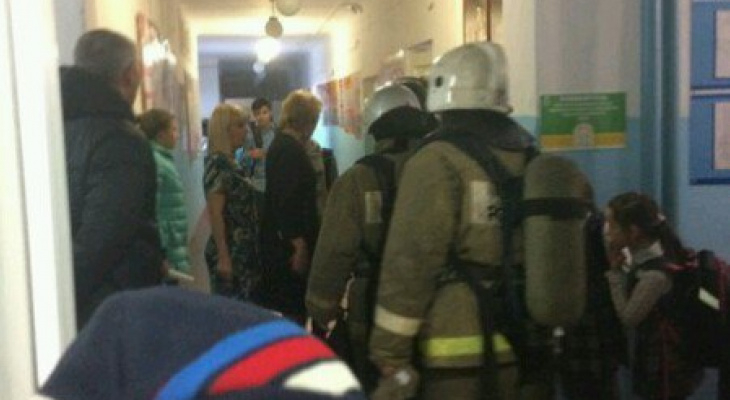 В Кирове эвакуировали школу: стала известна причина
