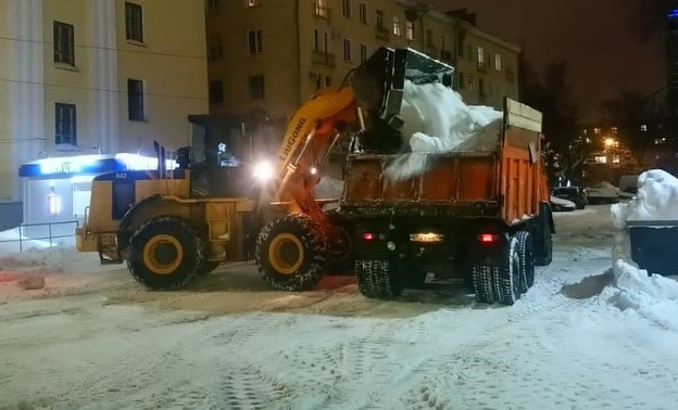 В Кирове введут интернет-мониторинг для слежки за уборкой улиц