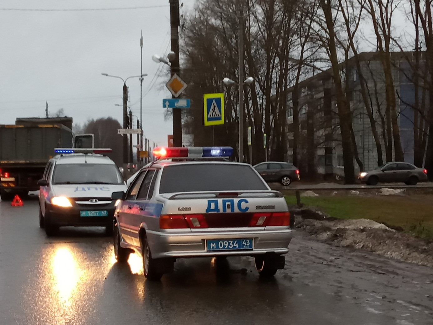 В Нововятске грузовик насмерть сбил женщину на пешеходном переходе