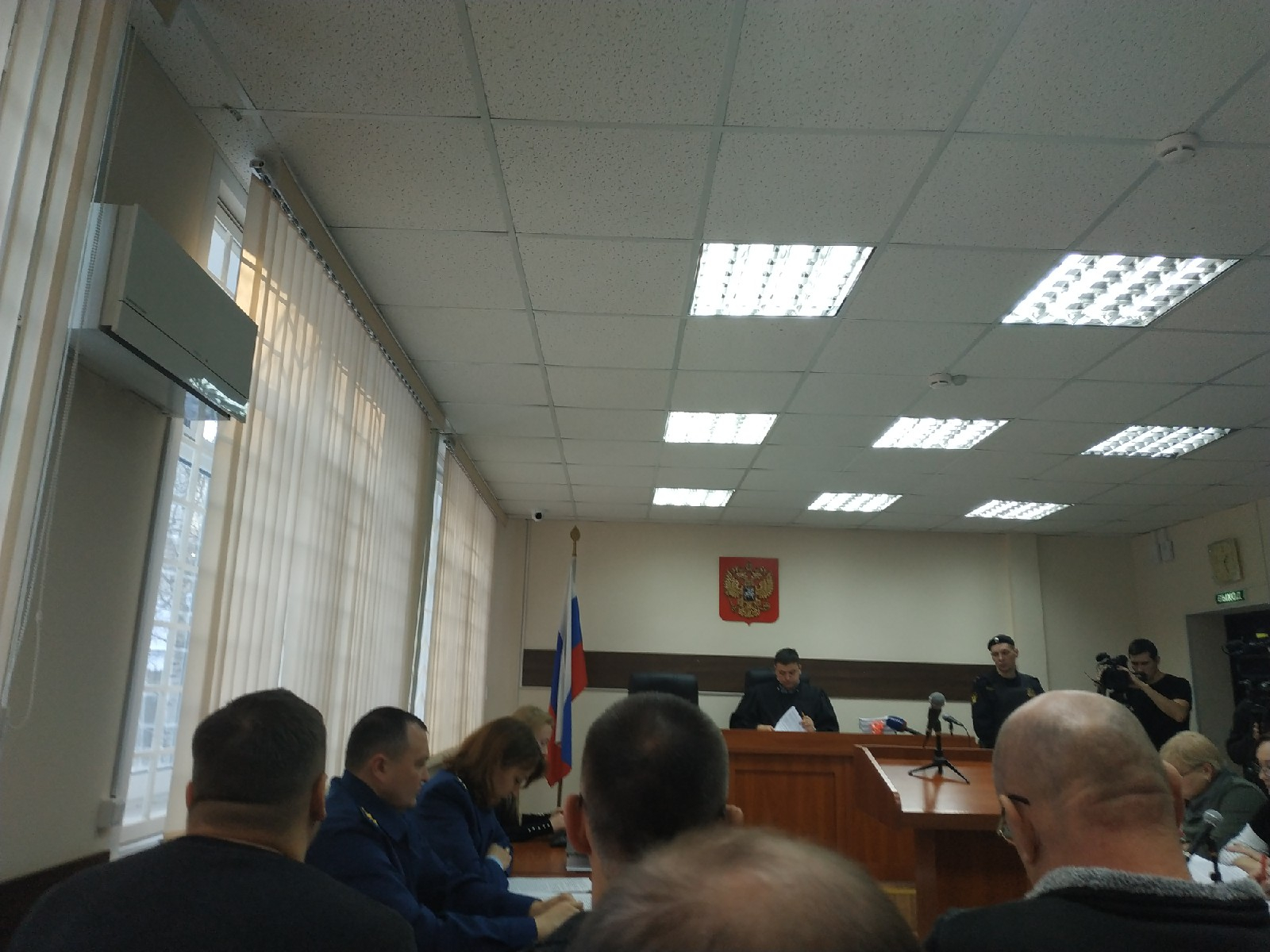 Трансляция: в Кирове депутата и чиновников судят по делу "Электронного проездного"