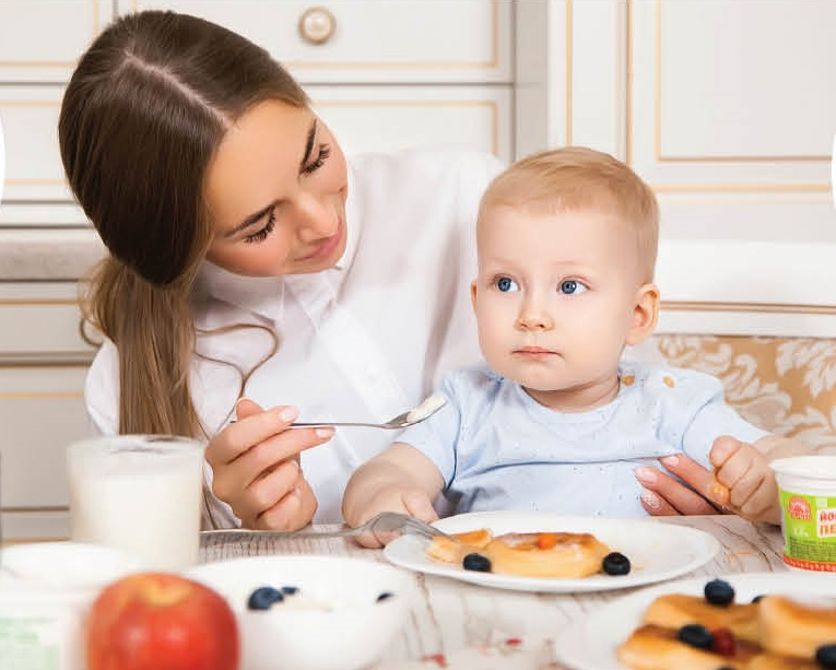 Едим вместе: почему совместный завтрак очень важен для счастливой семьи?