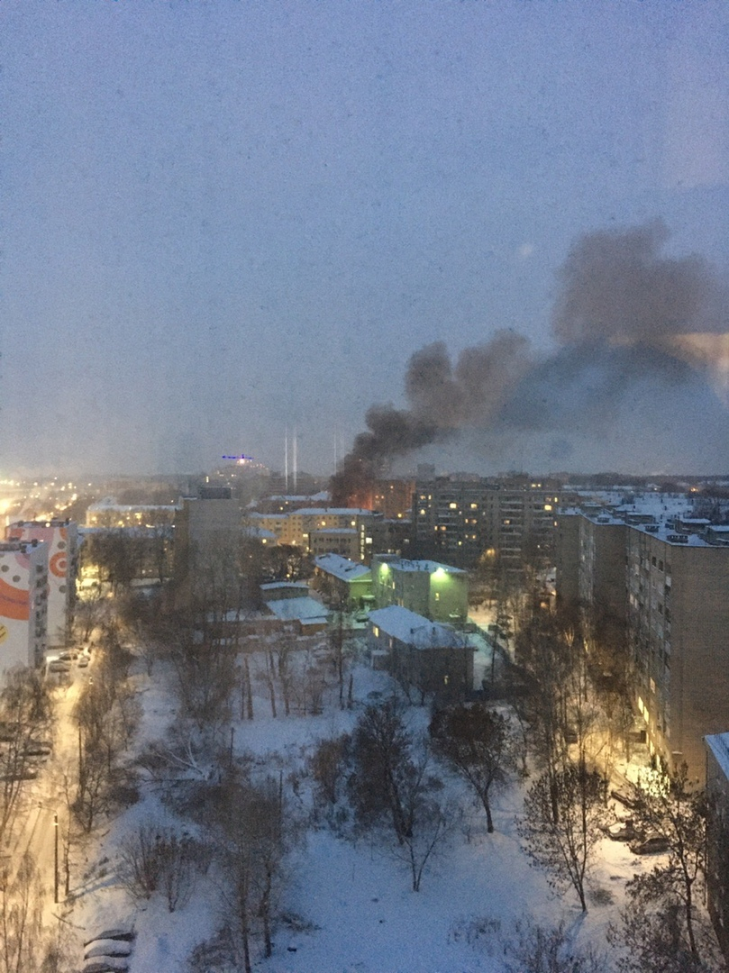 Кировчане заметили черный дым в районе автовокзала