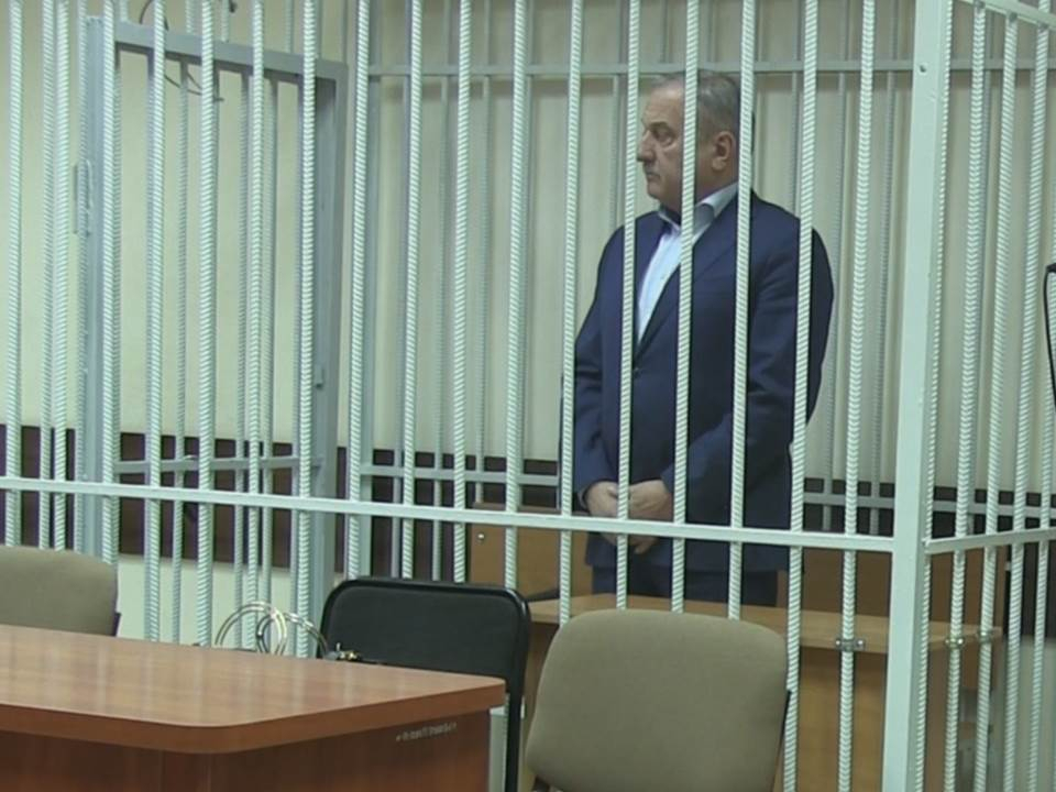 Скоро выборы: кировский депутат об активной борьбе с коррупцией в регионе и аресте Быкова