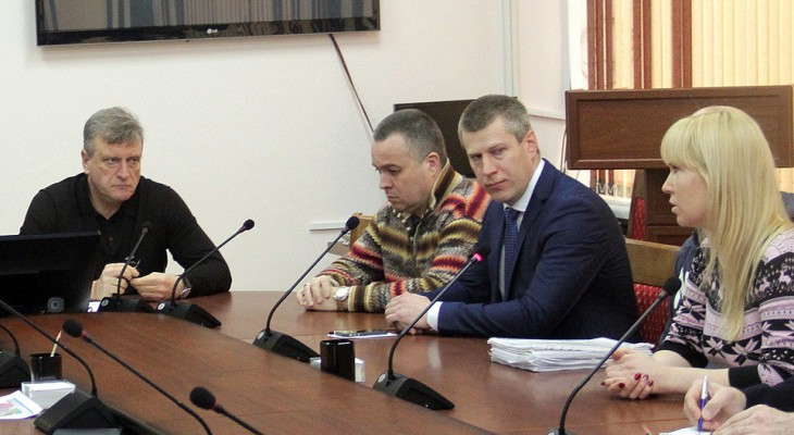Чиновники Кировской области получат 40 миллионов рублей как поощрение за работу
