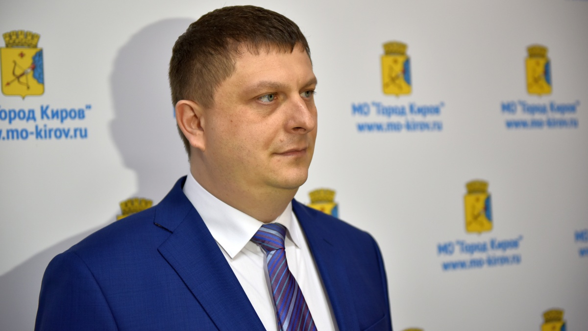 Евгений Лунев покинул пост начальника Управления дорожной и парковой инфраструктуры