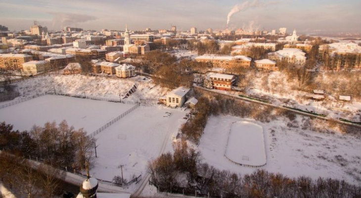 В Кирове построят два спорткомплекса и футбольное поле