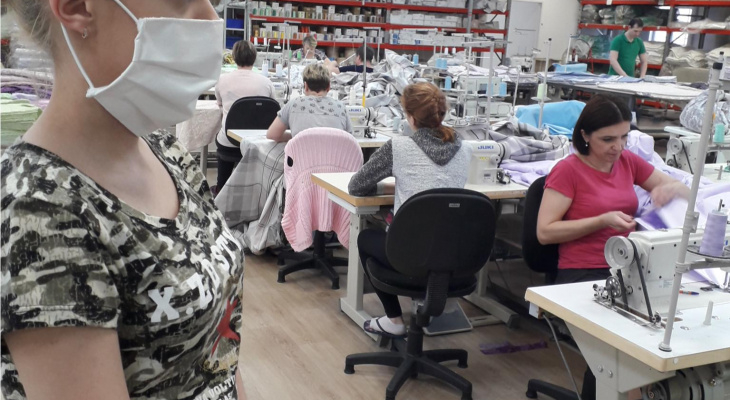 Медицинские маски начнут шить в колледжах Кировской области