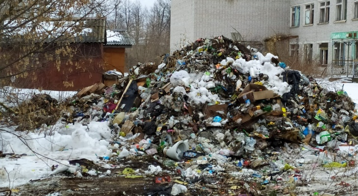 Мусорный коллапс: после введения режима самоизоляции кировчане перестали платить за вывоз отходов