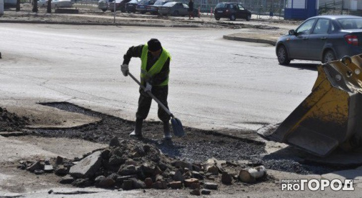В Кировской области отремонтируют 11 дорог в честь 75-летия Победы