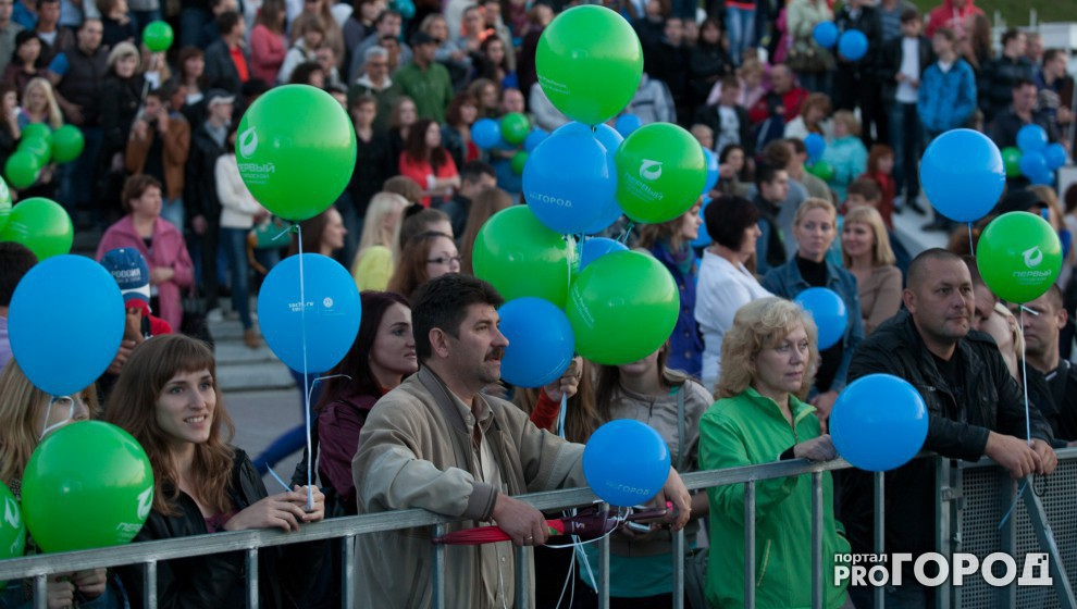 Внезапный юбилей, митинги и "капсула времени": как отмечали День города в Кирове в разные годы