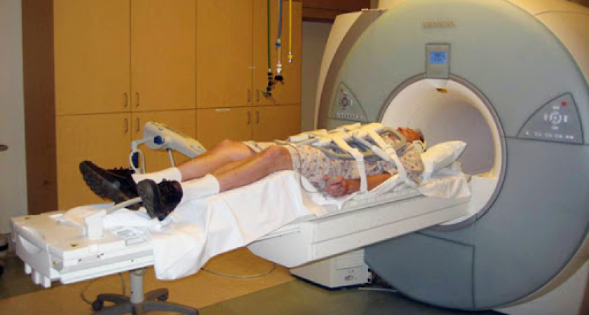 Особенности МРТ позвоночника: цена и запись онлайн