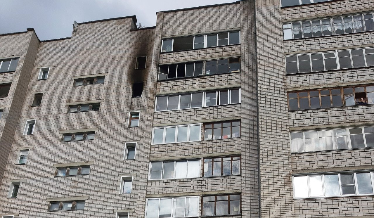 "На месте работала реанимация, пострадавших выносили": очевидцы о пожаре на улице Сутырина