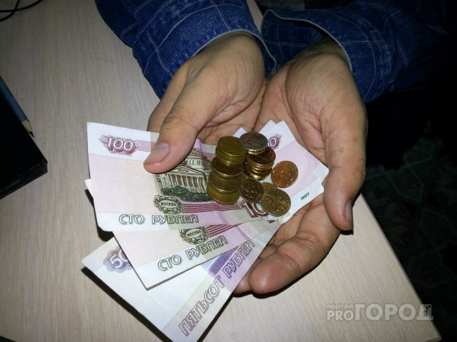 Что обсуждают в Кирове: выплата жителям от ПФР, "красная зона" по COVID-19 и теплая погода на выходные
