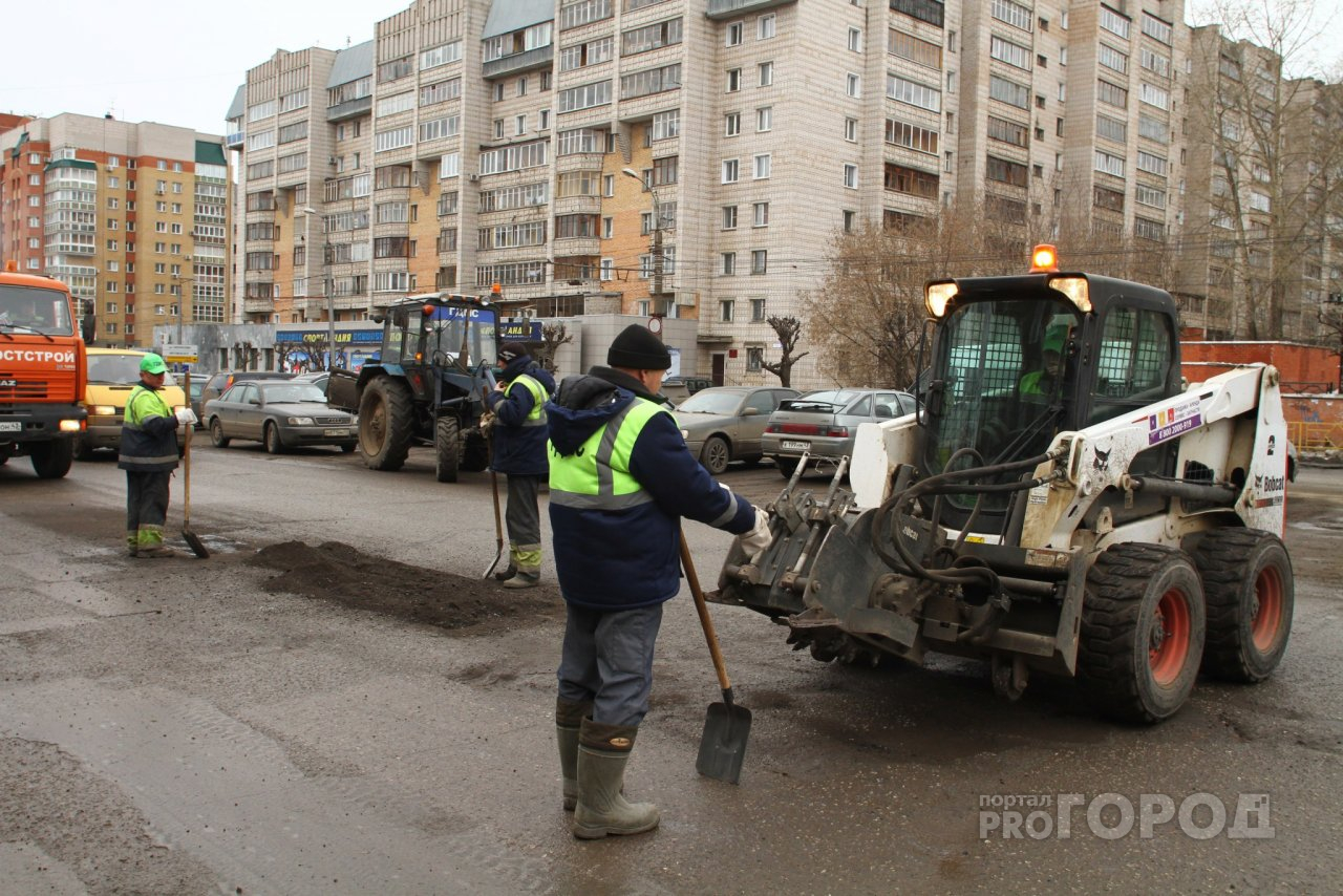Из федерального бюджета выделят еще 700 миллионов рублей на ремонт дорог в Кировской области