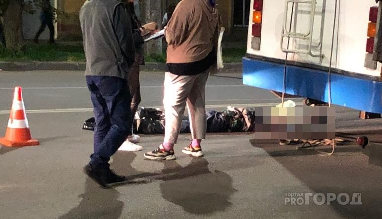 В Кирове на Октябрьском проспекте водитель троллейбуса насмерть сбил пешехода