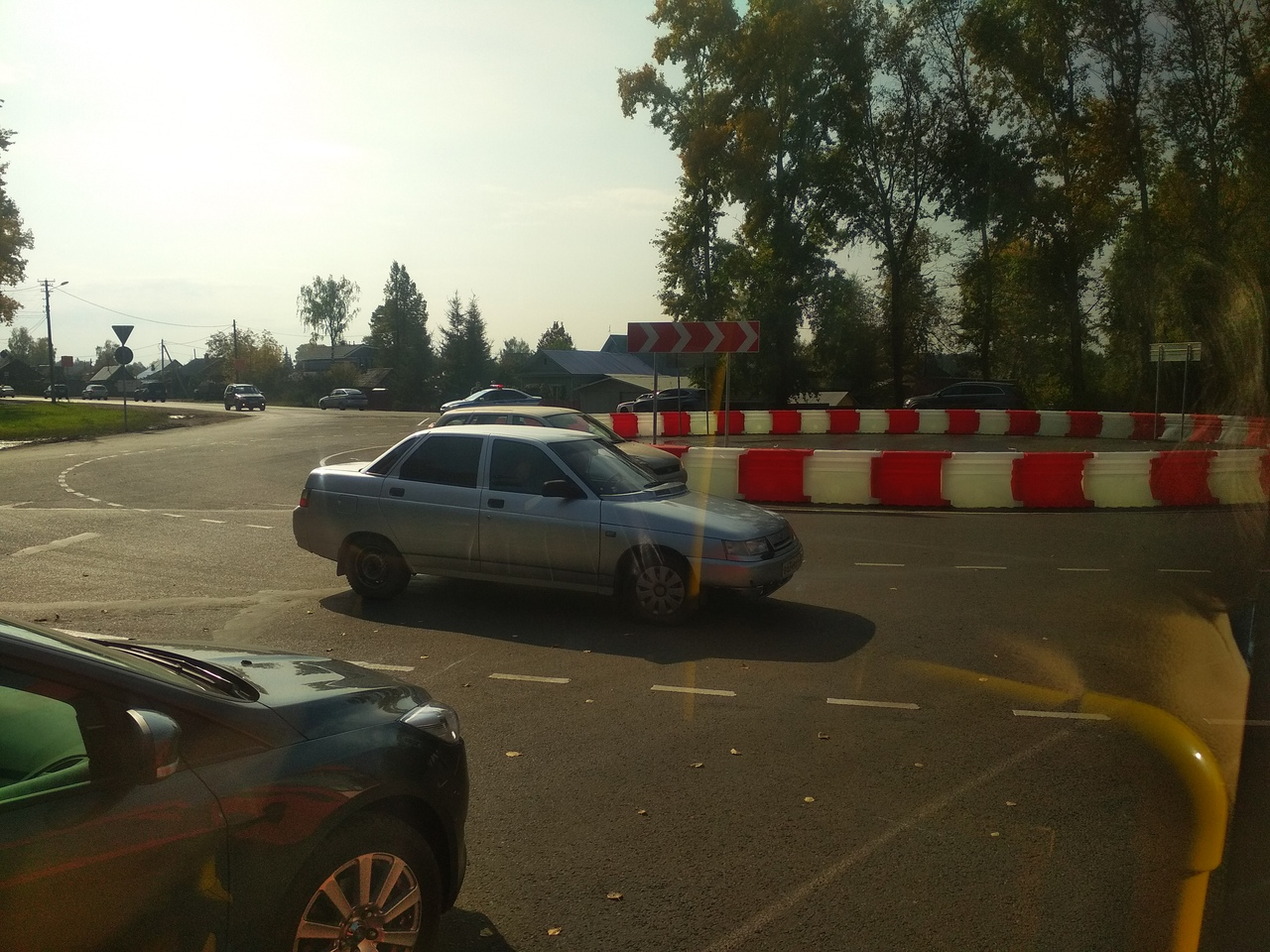 Вместо ремонта "кольца" на повороте в Коминтерн в Кирове установят светофоры