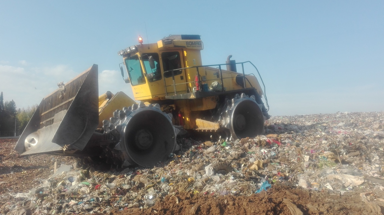 Возбуждено уголовное дело после ЧП с рабочим на полигоне ТБО в Осинцах