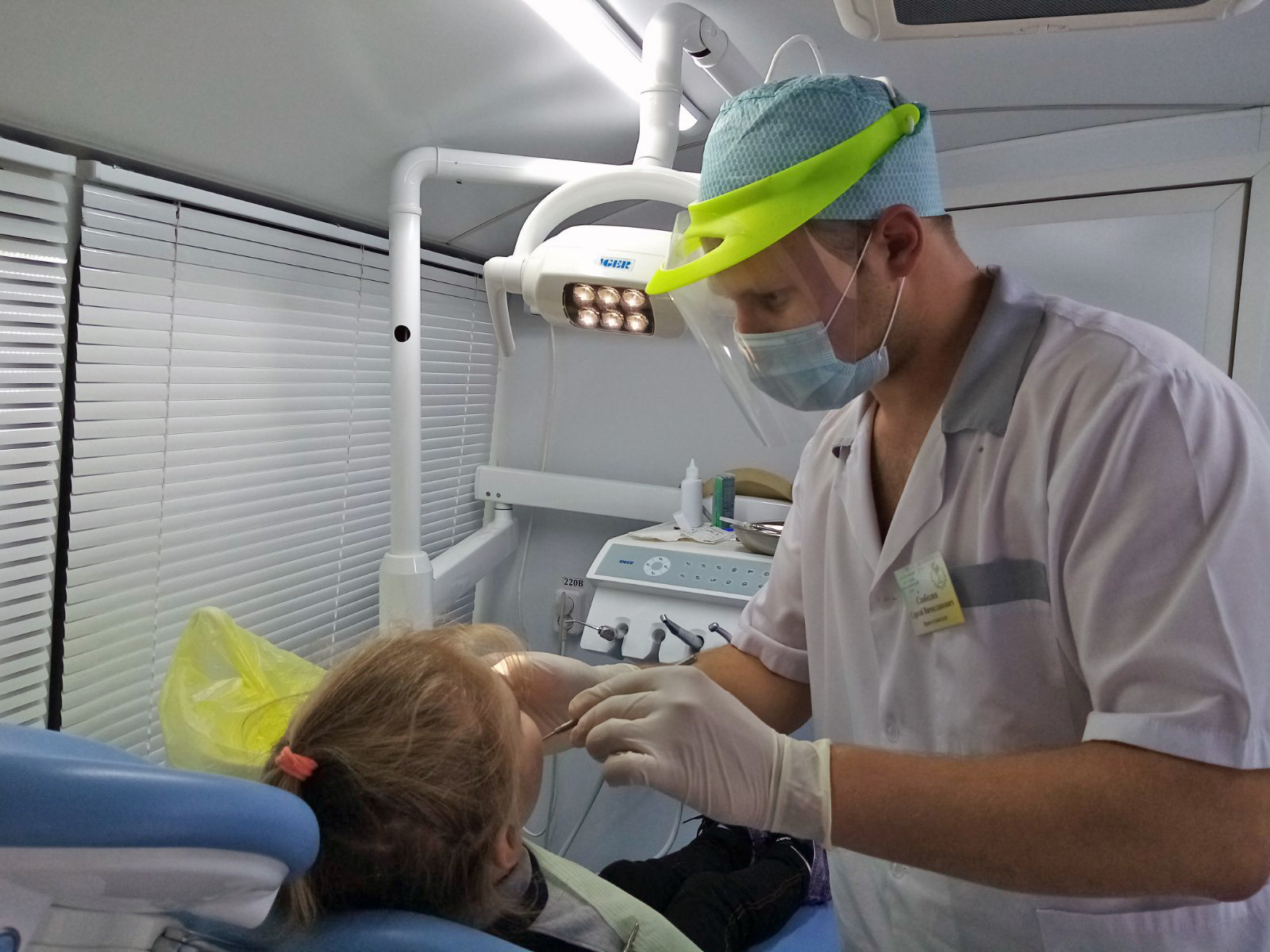 В сентябре 230 жителей региона прошли лечение в мобильной стоматологии