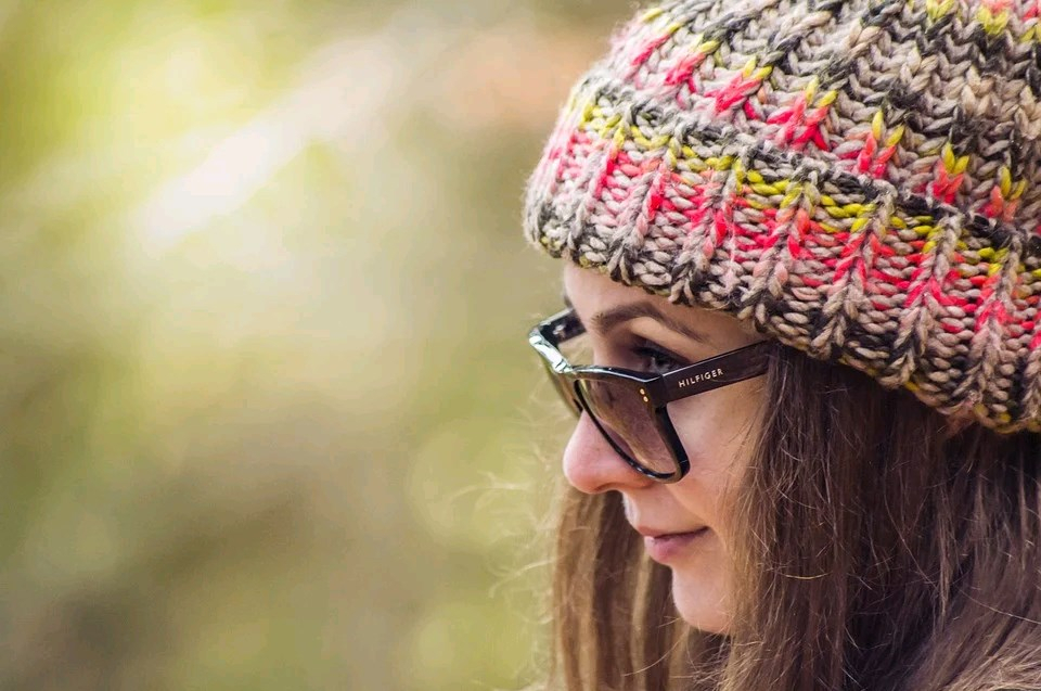 10 вещей для женского гардероба на осень: шапки, перчатки от 199 рублей