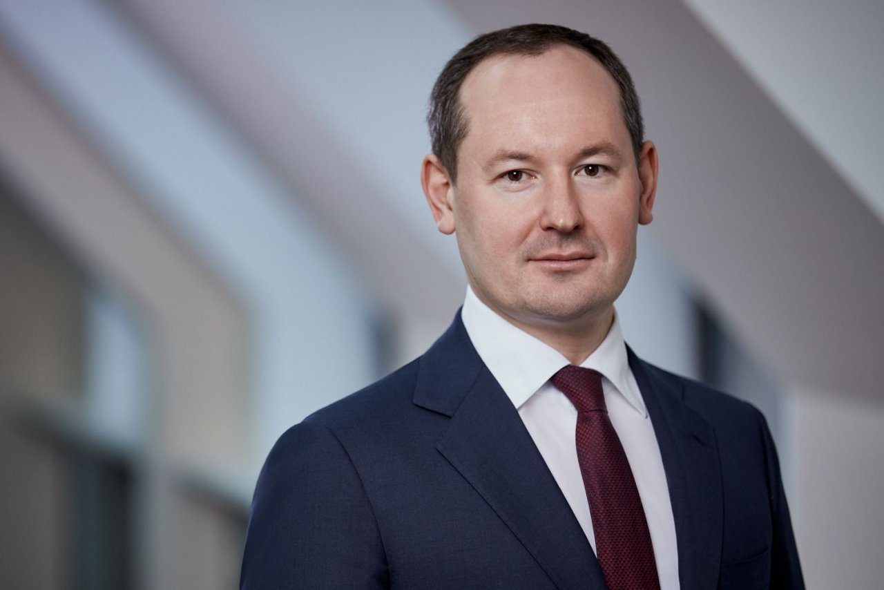 Павел Ливинский принял участие в открытии памятника энергетикам-героям