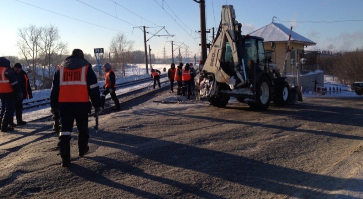 В Кирове на 13 часов перекроют железнодорожный переезд в Нововятске