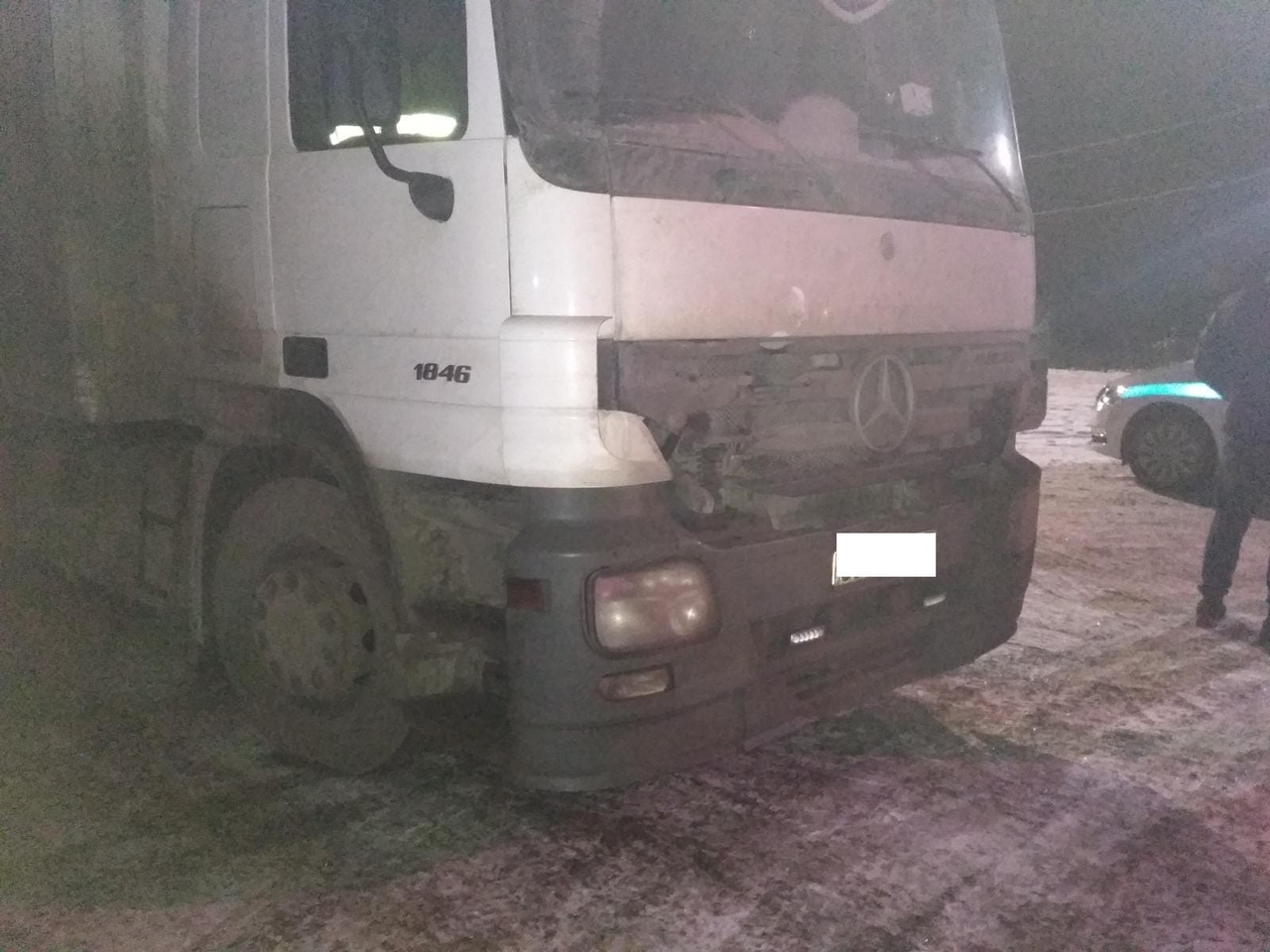 В Кировской области произошло страшное ДТП: 17-летний пешеход погиб под колесами грузовика