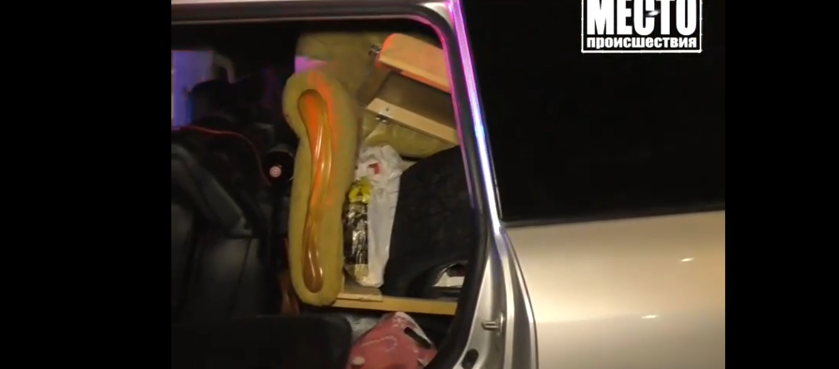 В Кирове задержали мужчину на «Ленд Крузере», который гонял с диваном по городу