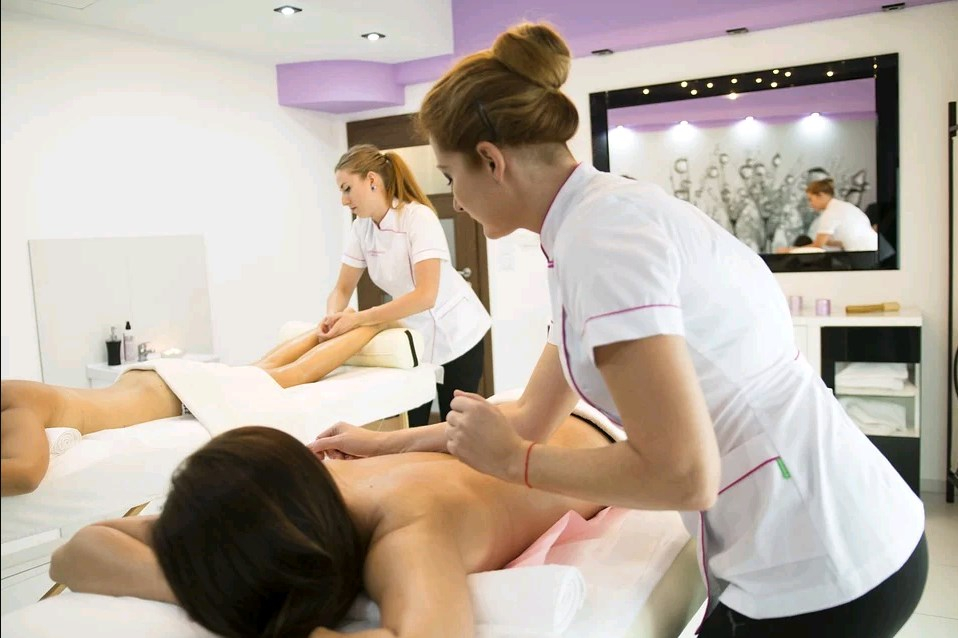 9 косметологических процедур, которые помогут вам почувствовать себя моложе