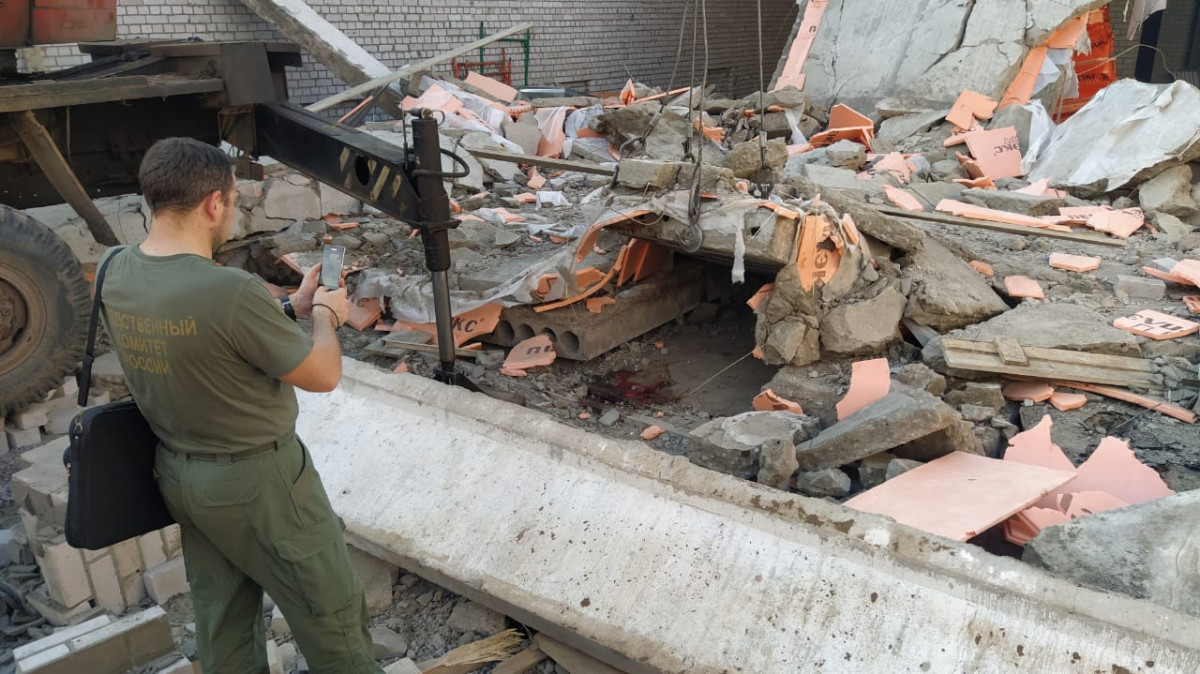 Взрыв в жилом доме и обрушение ТЦ: 12 громких событий в Кировской области в 2020 году