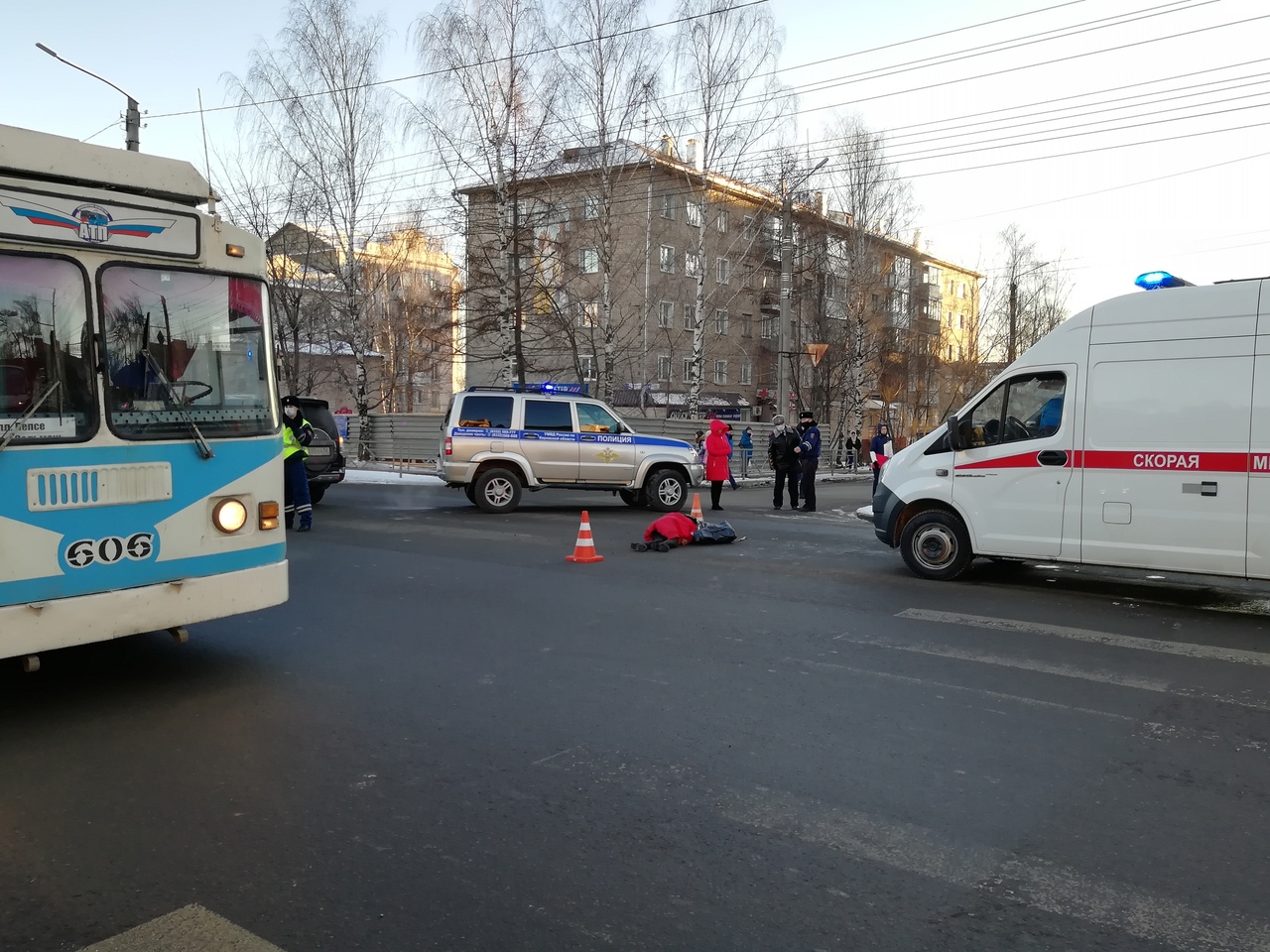 На перекрестке улиц Воровского и Володарского, где насмерть сбили девушку, выявлены нарушения