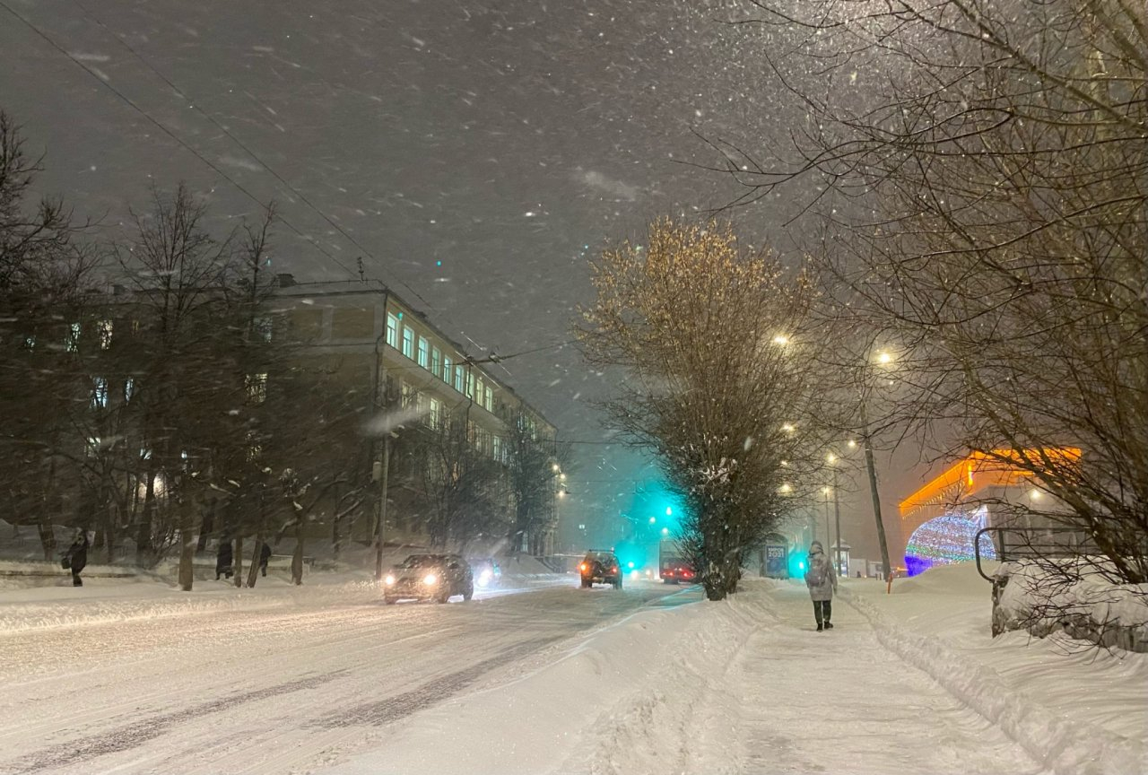 Снегопад и сильный ветер: в Кировской области объявлено метеопредупреждение