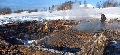 В Кировской области на месте сгоревшего дома нашли останки человека