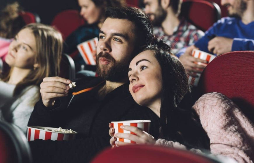 В кинотеатре “Смена” пройдет “Ночь влюбленных”