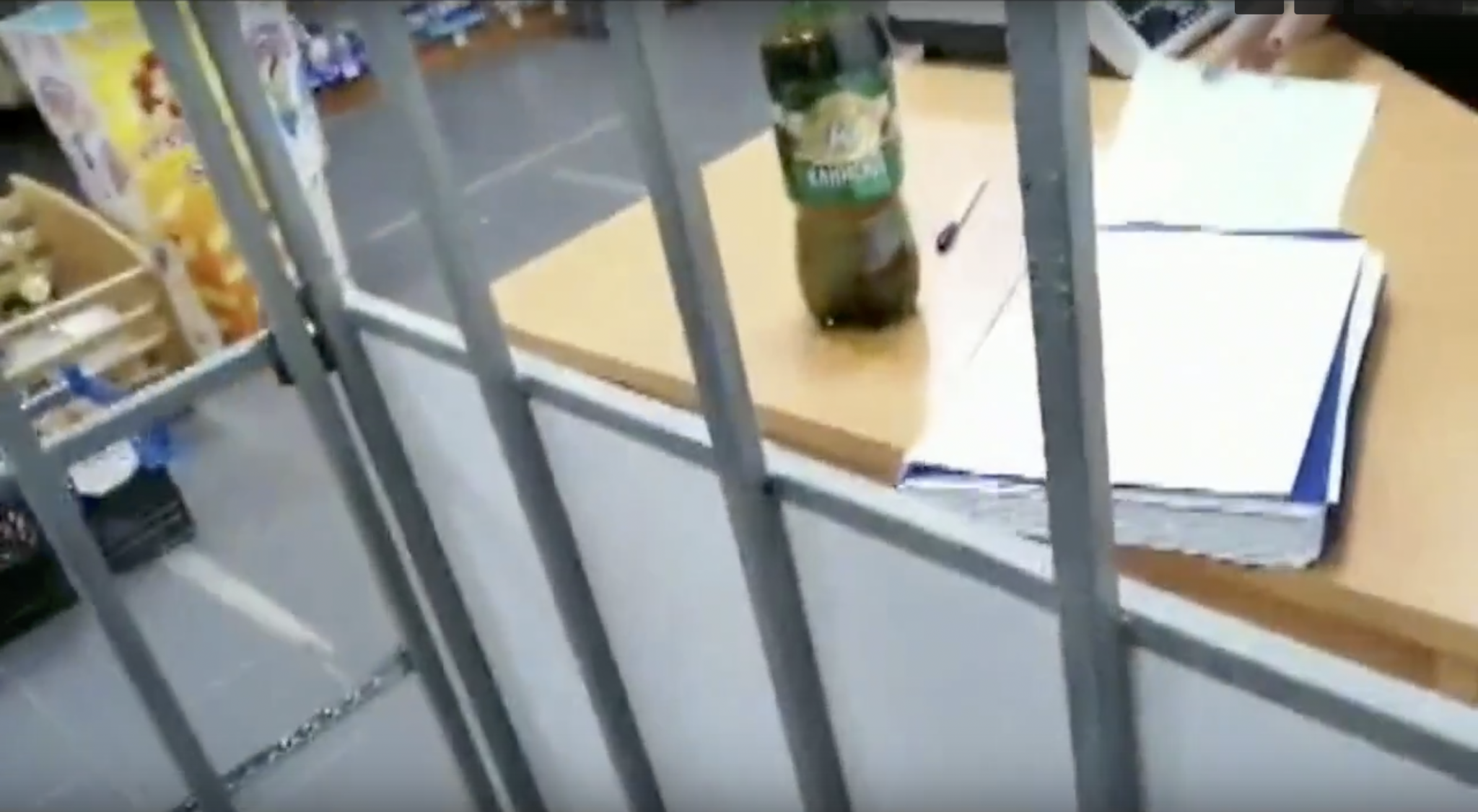 В Кирове полицейские нашли 9 магазинов, где торгуют спиртным по ночам
