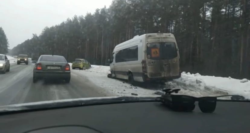 На трассе в Кирово-Чепецком районе произошла массовая авария, есть пострадавшие