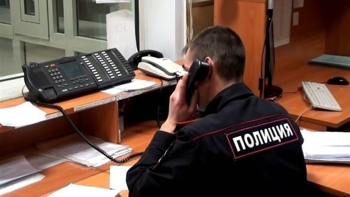 В Кирове мужчина сообщил о заложенной на улице взрывчатке