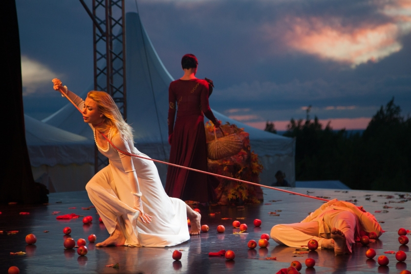 Сбер, Okko и Rambler Group запускают трансляцию «Золотой Маски» online