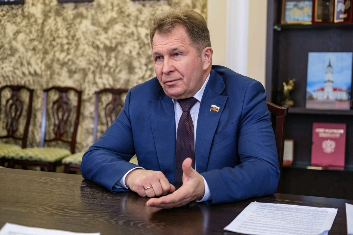 Председатель ОЗС Геннадий Коновалов рассказал, как должны работать депутаты