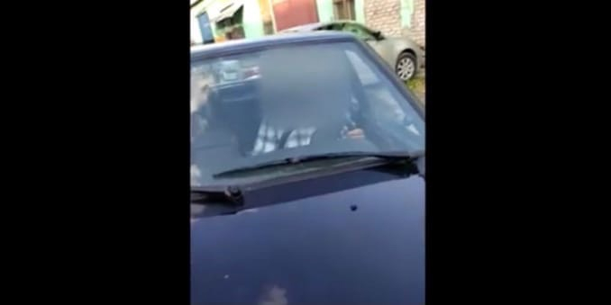 В Кирове осудили мужчину, который наехал на авто на судебного пристава