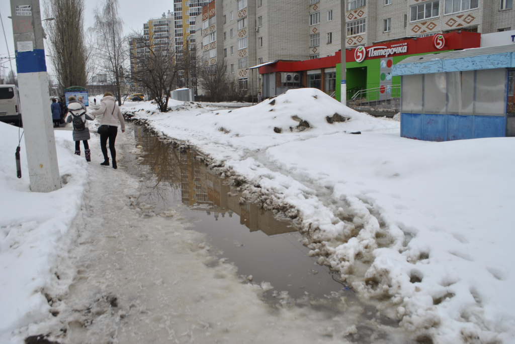 Что обсуждают в Кирове: таяние снега и смягчение коронавирусных ограничений