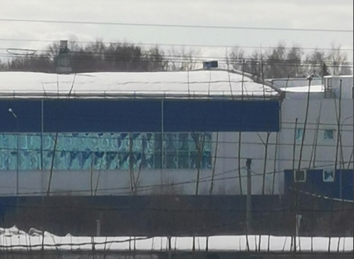 После обвала крыши в "Вересниках" в Кирове заметили еще один небезопасный спорткомплекс